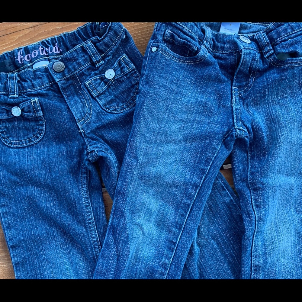 Bundle of (2) toddler jeans